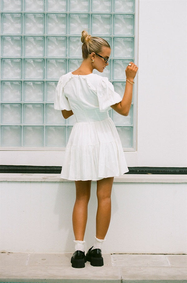 Exclusive White Santana Dress - A Unique Fashion Piece