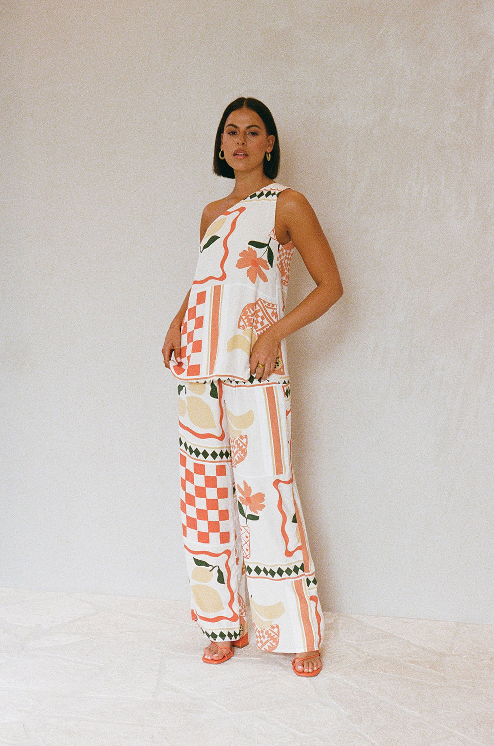 Italian Summer-Inspired One-Shoulder Prego Rossa Print Parlour Top for Women
