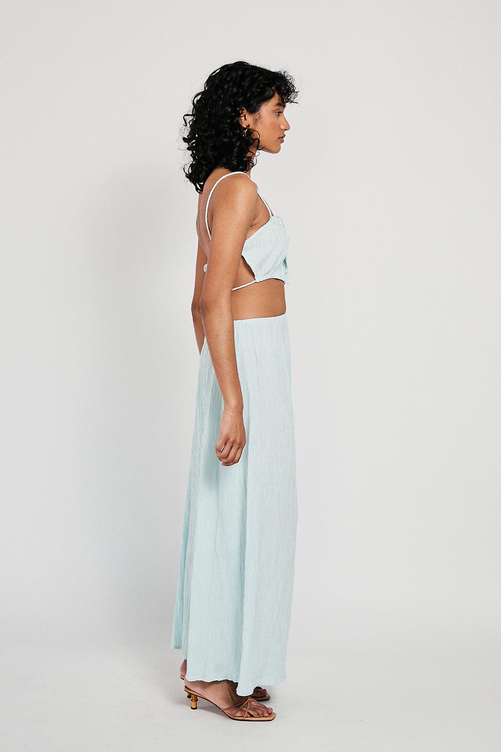 Exclusive Backless Annalise Sample Dress for Fashion Enthusiasts