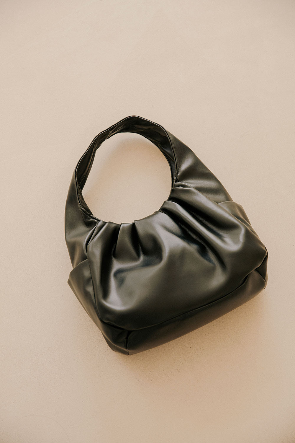 Black Eden Avenue Daily Carry Bag