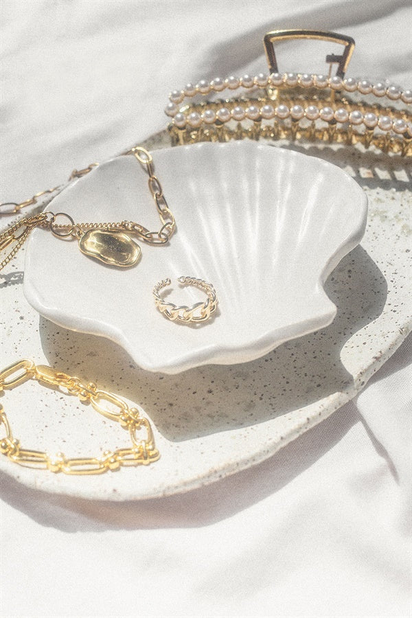 Stylish Gold - Toned Chain - Detailing Joie Ring for Fashionable Accessorizing