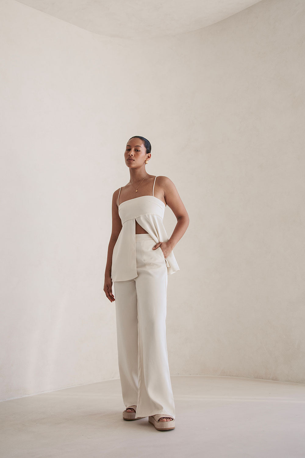 Ivory Silky High - Waisted Relaxed - Fit Xandra Women's Pants