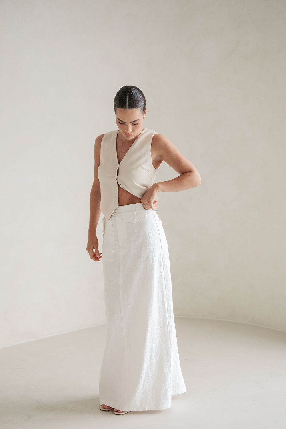 Sabo-Designed White Mahli Maxi Skirt for Trans - Seasonal Styling