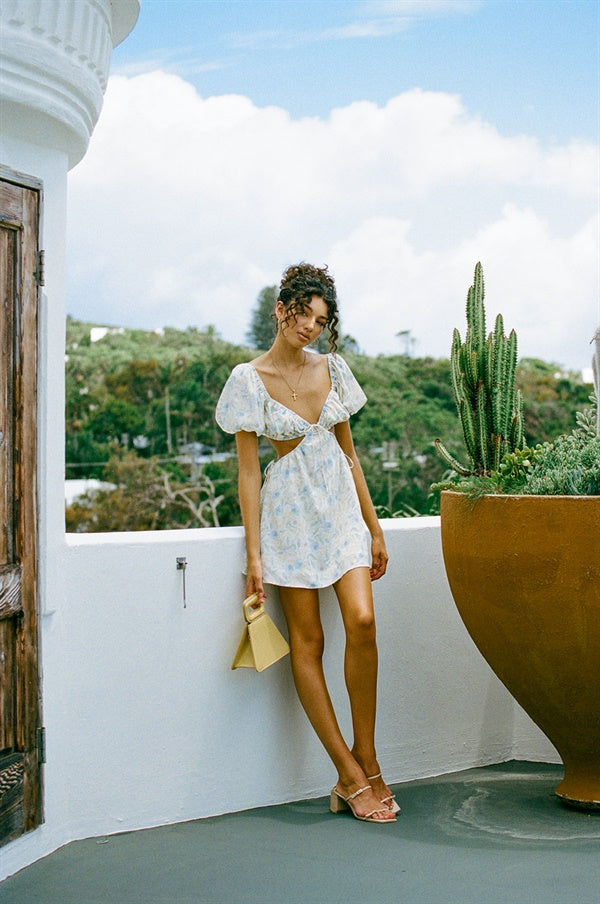 Bluebell-colored Eilish Summer Dress with Charming Details