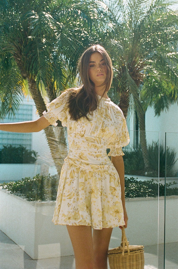 Exclusive Sample of Que Women's Dress
