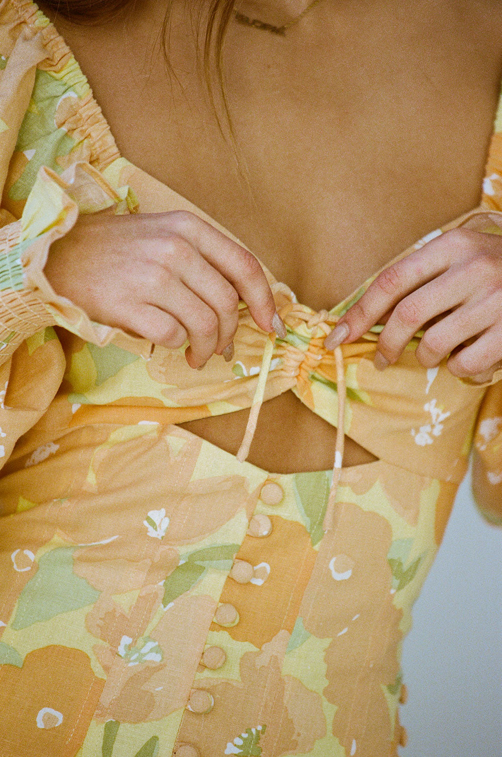 Exclusive Blooming Floral Citrus Print Zayda Puff Linen-Cotton Blend Dress