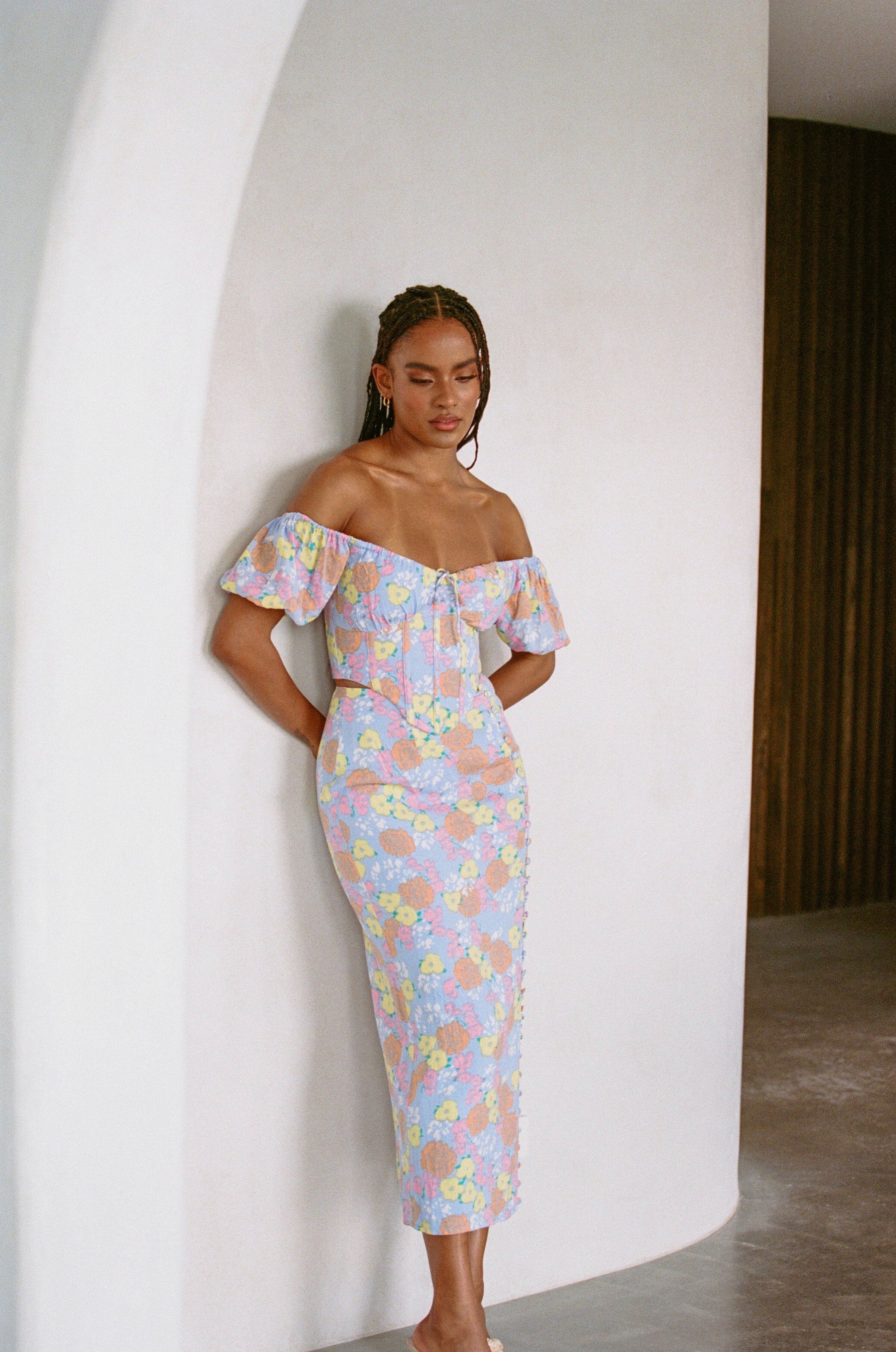 Sample Akia Midi Women's Skirt - A Unique Fashion Piece