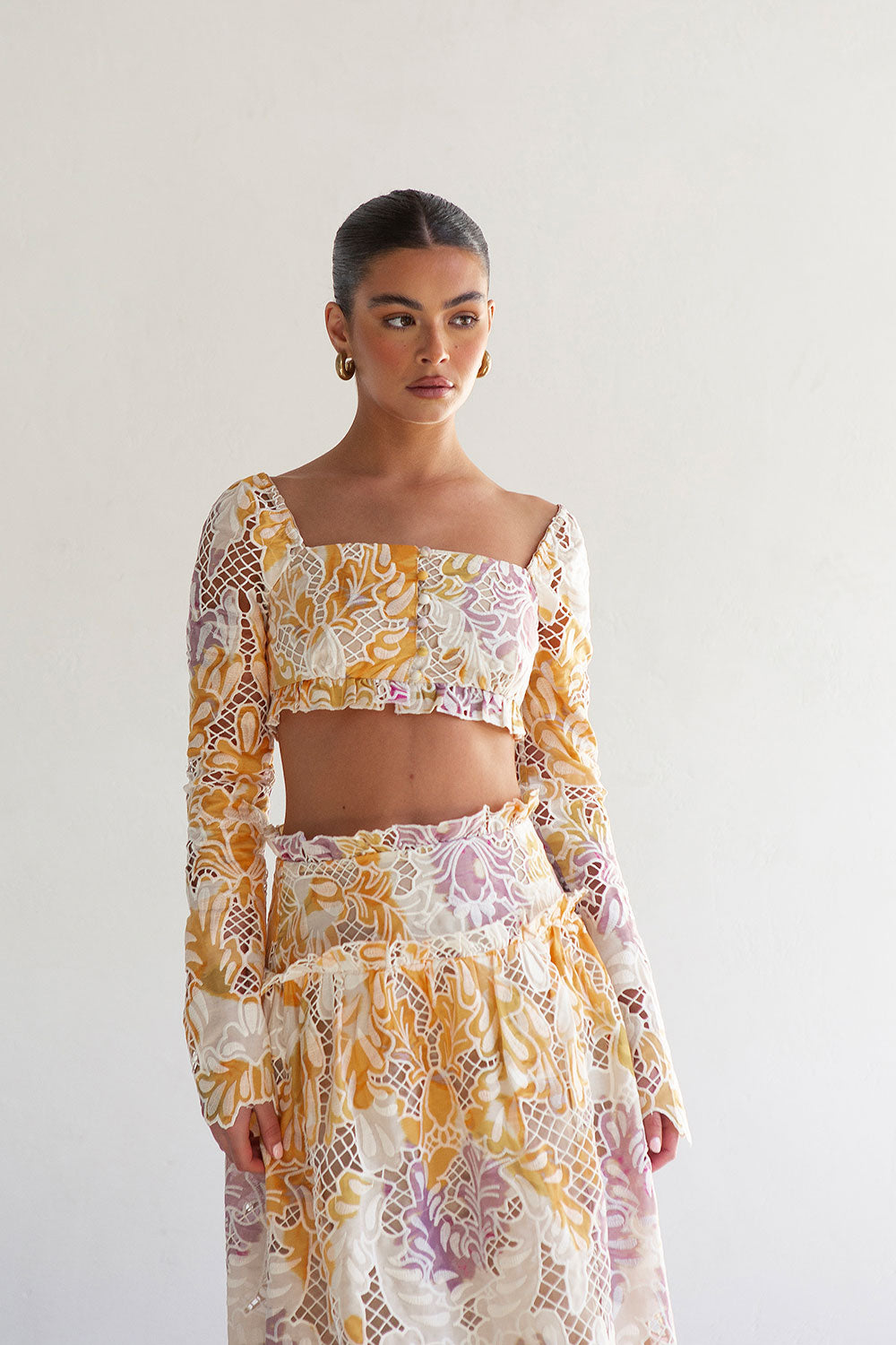 Floral Mellow Chelsea Top - A Stylish Empowering Choice