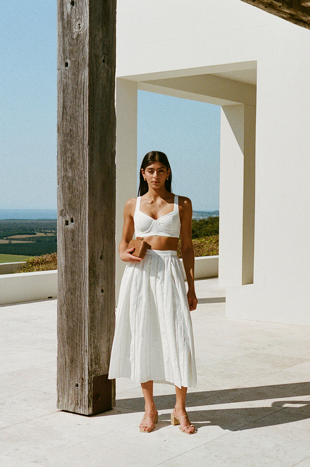 Elegant White Dien Wrap Skirt with Contrast Stitching
