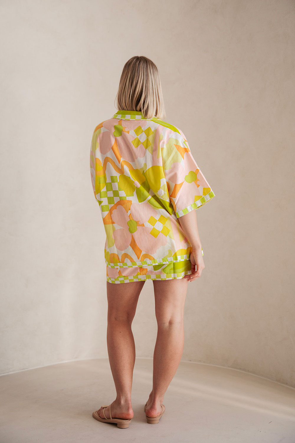 Elegant Elli Top with Checker Floral Design