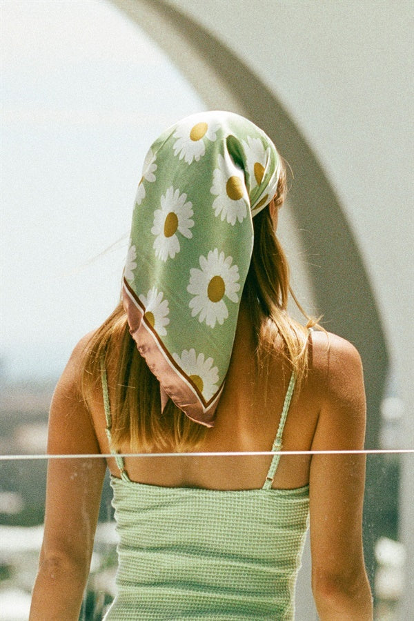 Silky Green Floral Print Daisy Fashion Scarf
