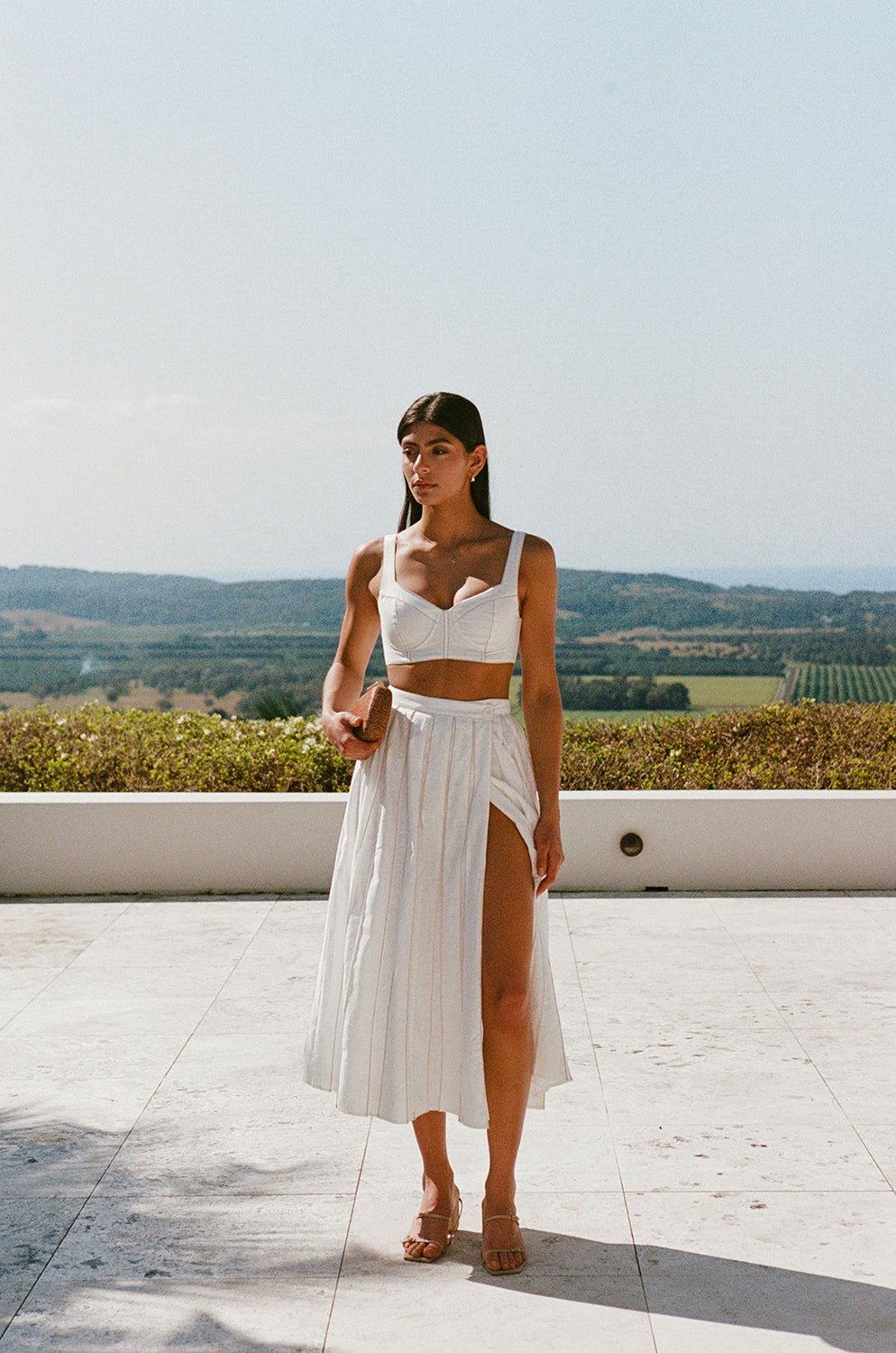 Elegant White Dien Wrap Skirt with Contrast Stitching