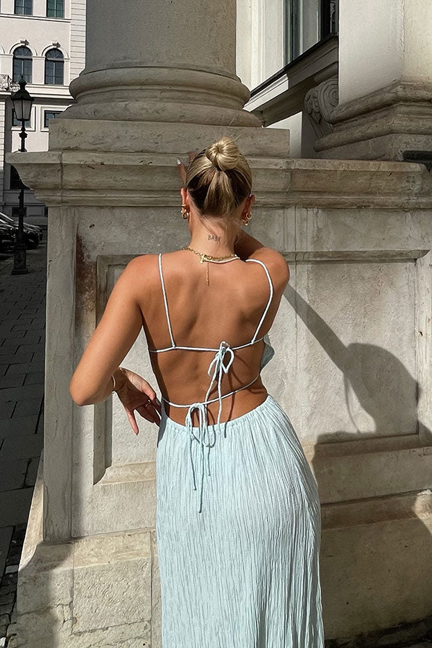 Exclusive Backless Annalise Sample Dress for Fashion Enthusiasts
