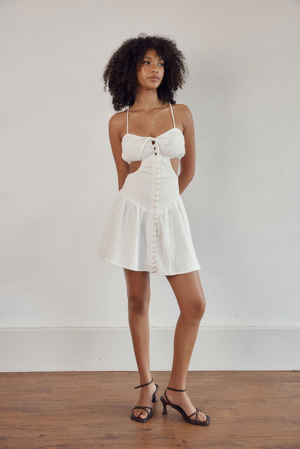 Elegant Fresh White Backless Elana Cotton Dress
