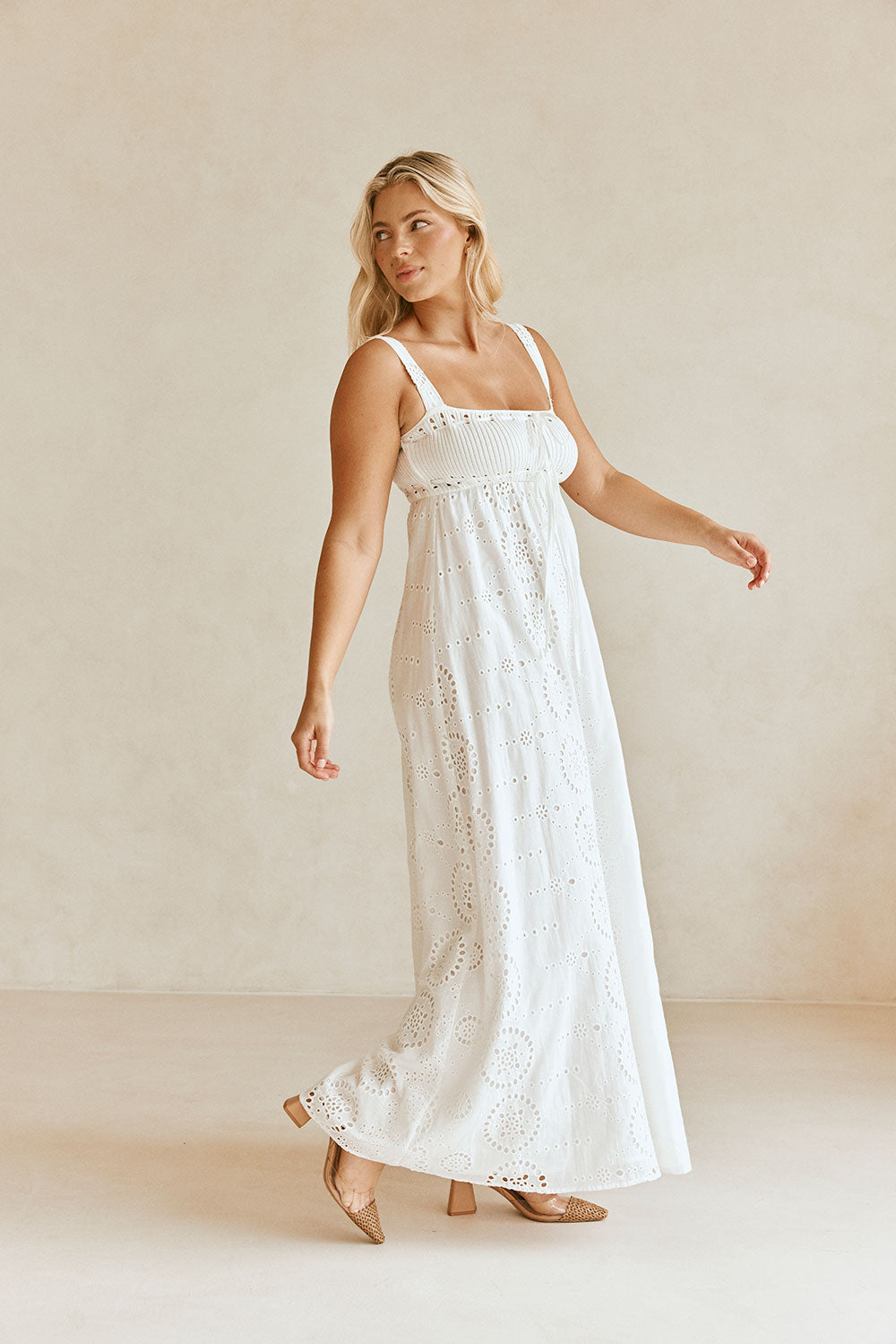 Feminine Vintage-Inspired White Cotton Gia Maxi Dress