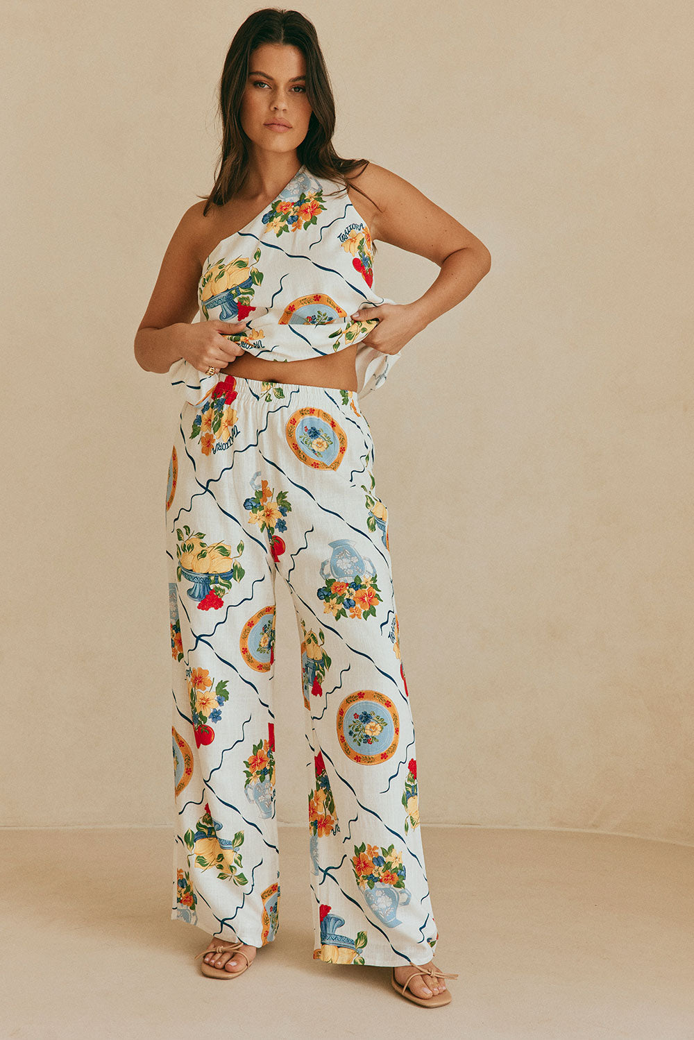 Fashionable Giuliana Trousers with Exclusive Trattoria Print