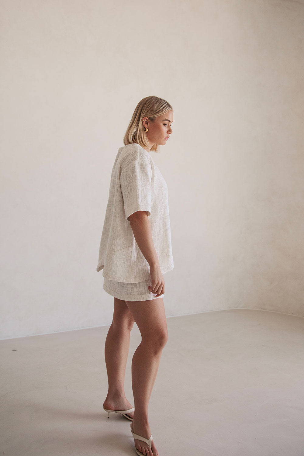 Stunning Aelin Short - Sleeved Natural Cotton Top