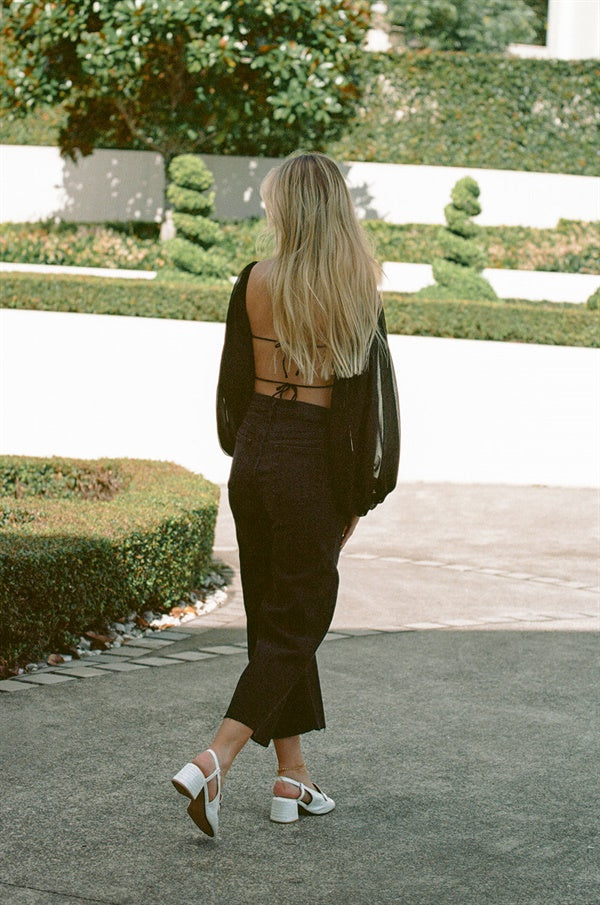 Black Super Lightweight Sheer Sorrell Bodysuit - Ideal for Denim
