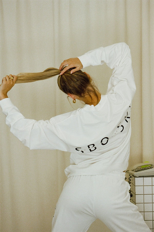 Exclusive May Sweater Sample for Fashion Enthusiasts