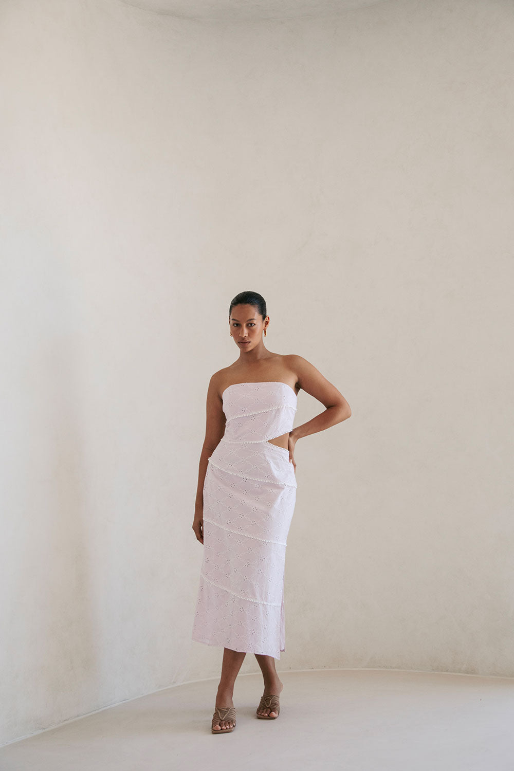 Unique Aylin Midi Dress Sample with Minor Marks