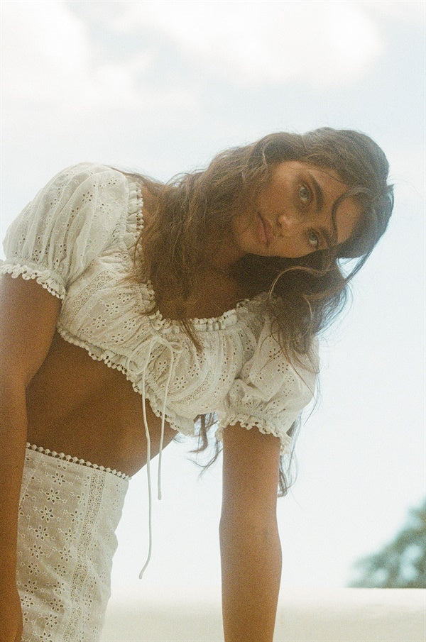 Vintage-Inspired Nikolina Cropped Cotton Broderie Anglaise Top