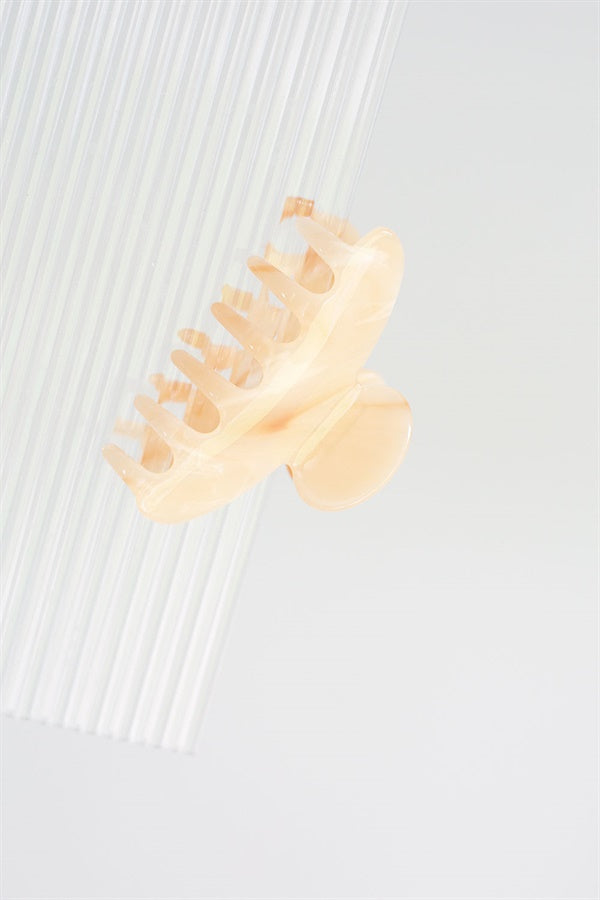 Cosmo Style Acrylic Hair Clip for Effortlessly Cute Updo