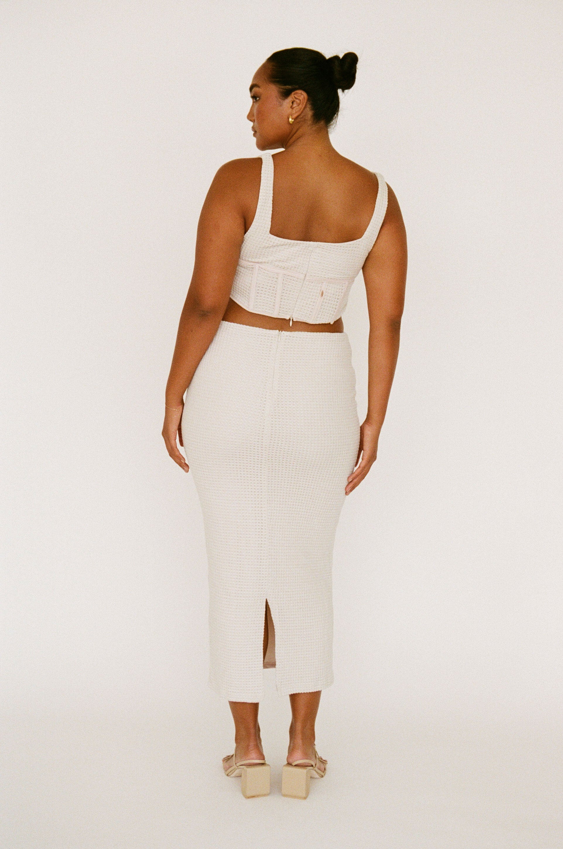 Unique Sabo Skirt Sadie Midi Dress Sample for Fashion Enthusiasts
