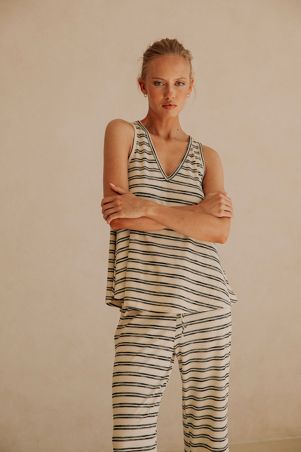Cosy Striped Lana Top with V Neck and A - line Hem