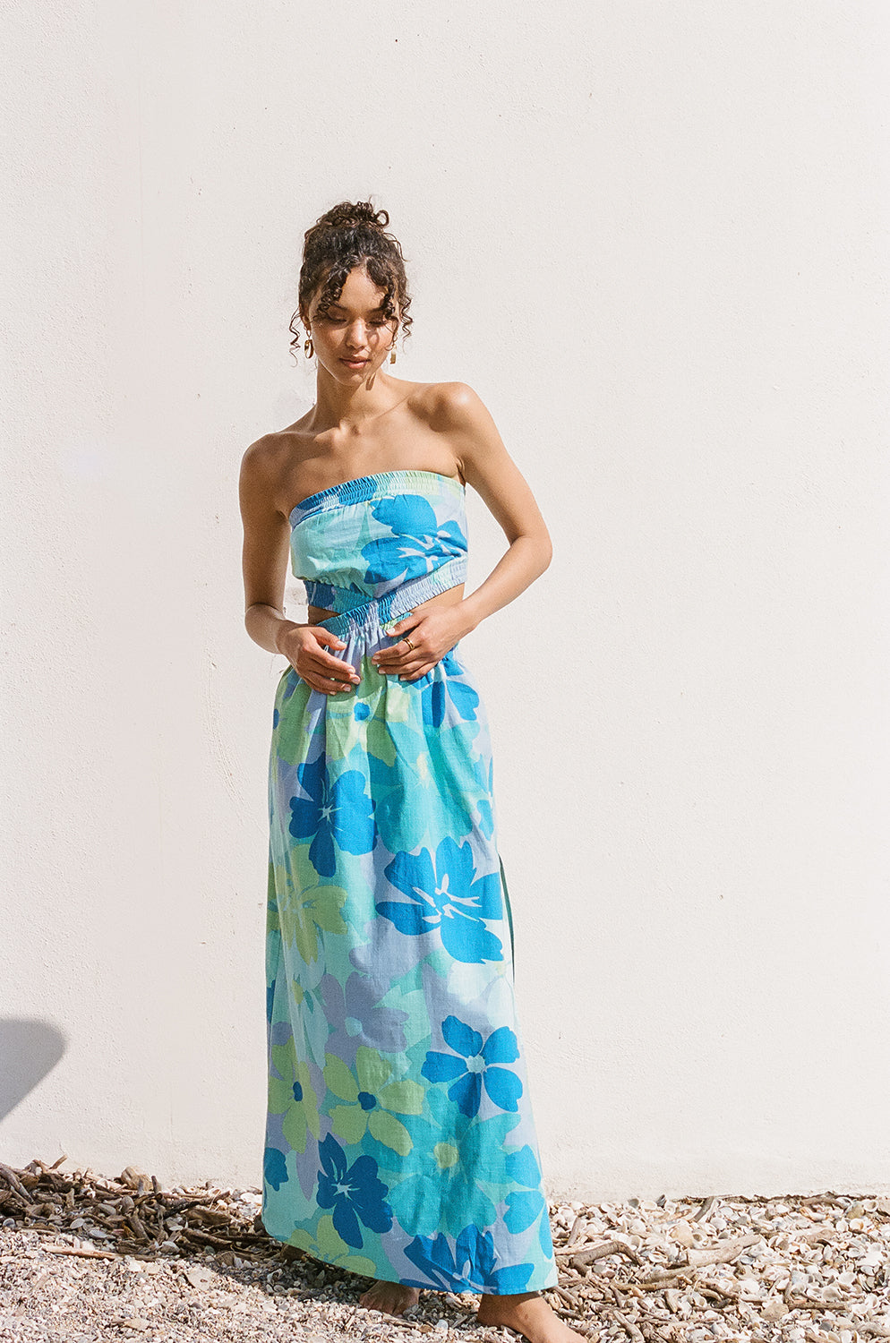 Stylish Holland Midi Women's Dress with Exclusive Bold River Floral Design
