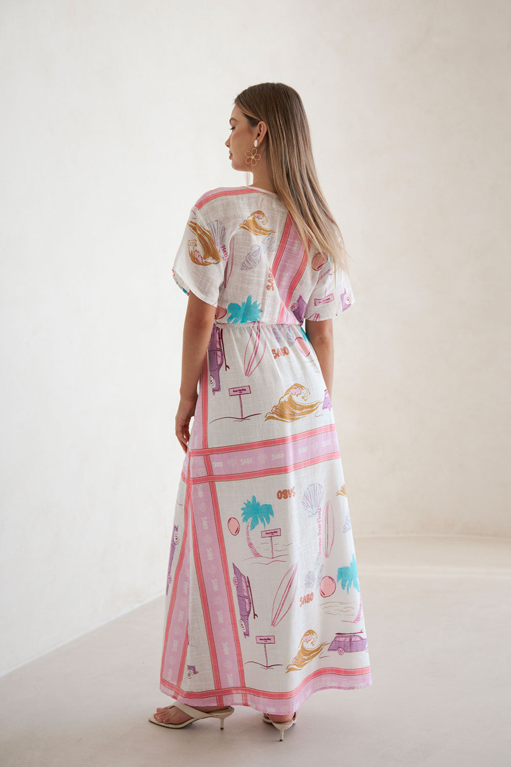 Zion Surfing Dress - A Stylish Scarf-Printed Fashion Piece