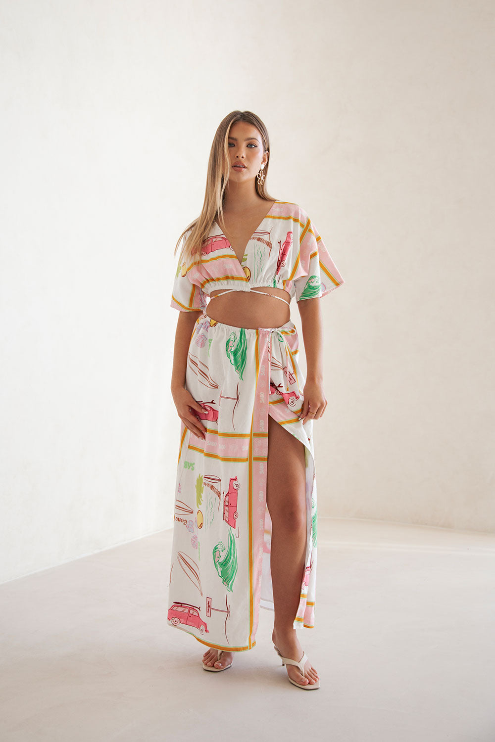 Exclusive Scarf Calypso Print Naya Wrap Dress in Linen - Cotton Blend