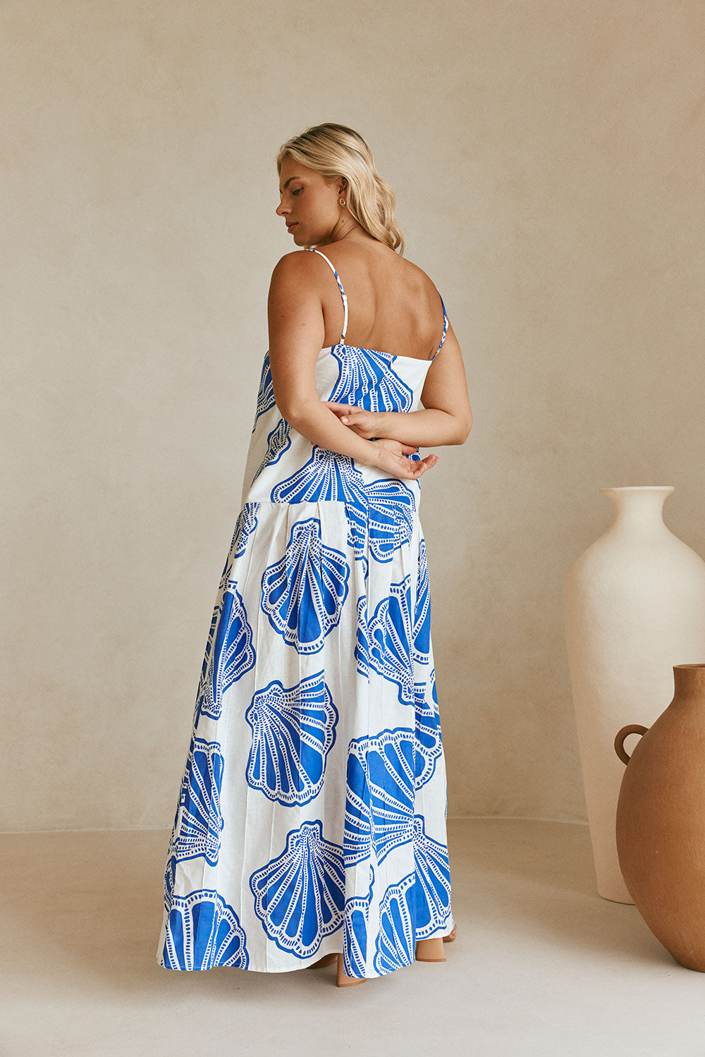 Unique Seashell Bette Sample Dress for Fashion Lovers