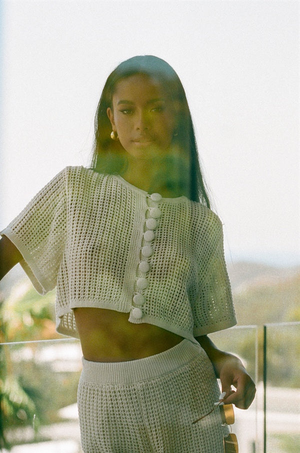 Vintage-Inspired Cream Loose Cotton Crochet Zemira Cropped Top