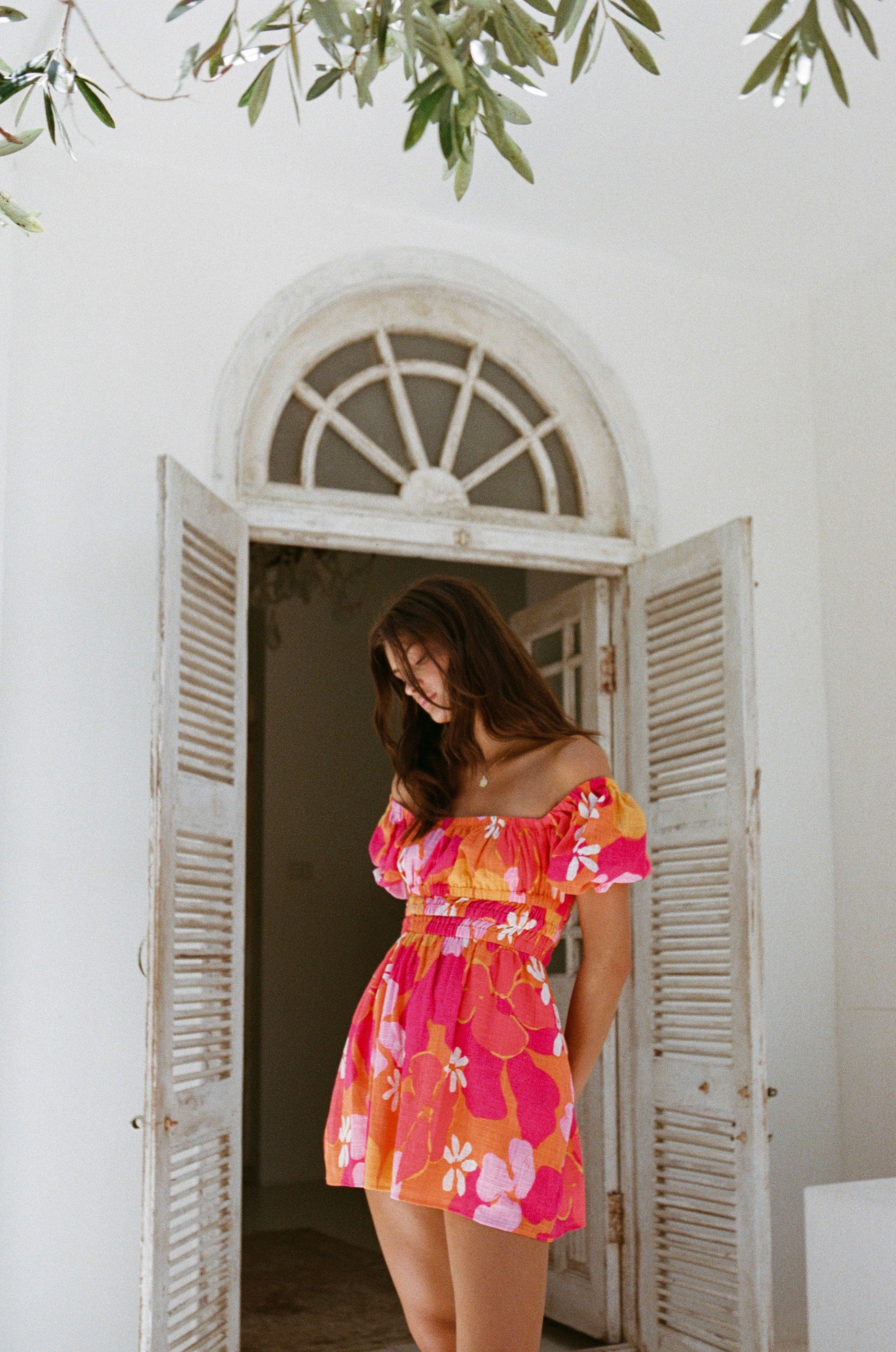 Amiyah Women's Babydoll Vacation Dress with Remi Sunset Print