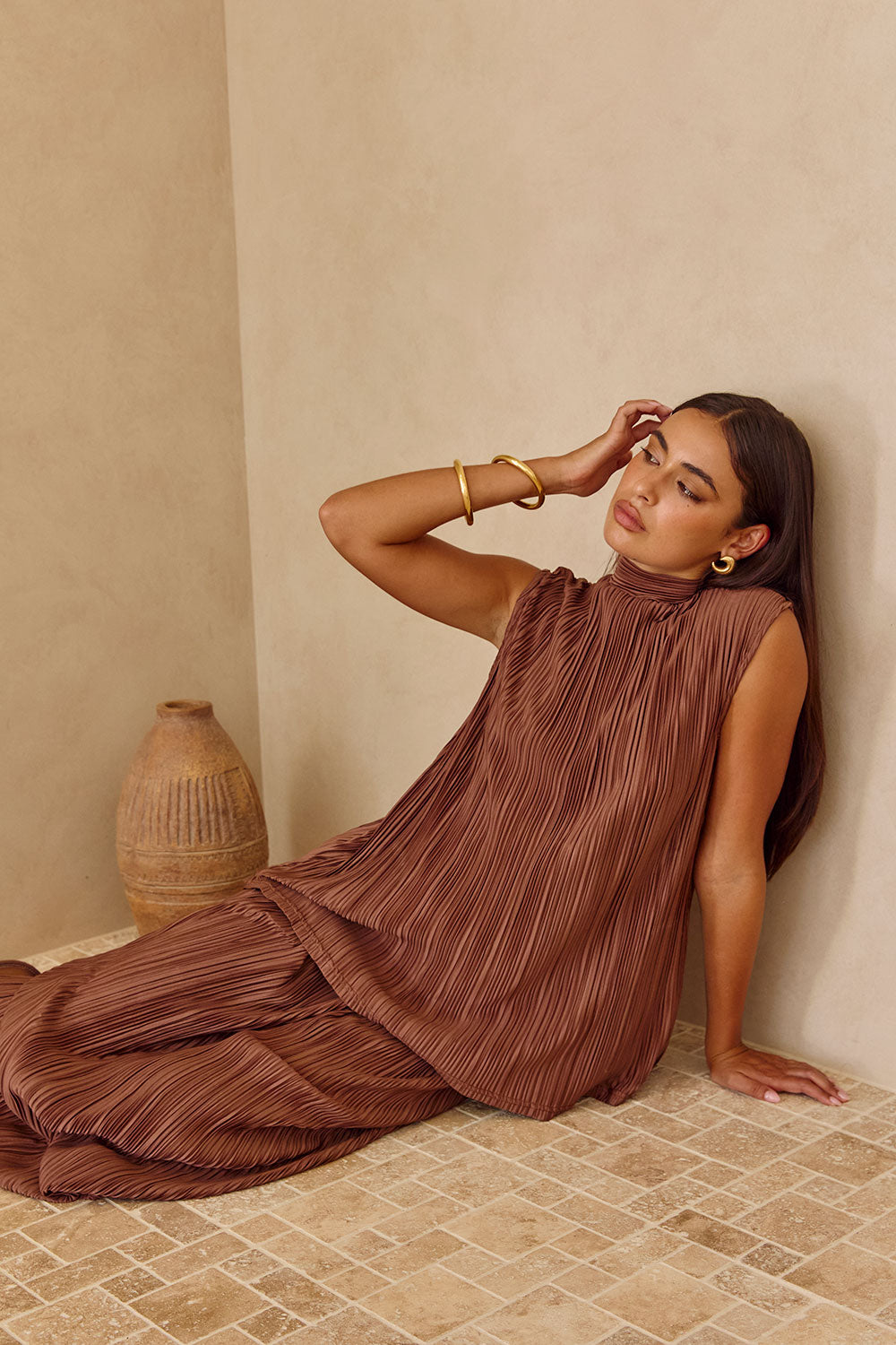 Chocolate Brown Vintage-Inspired Catalyna Women's Fashion Top