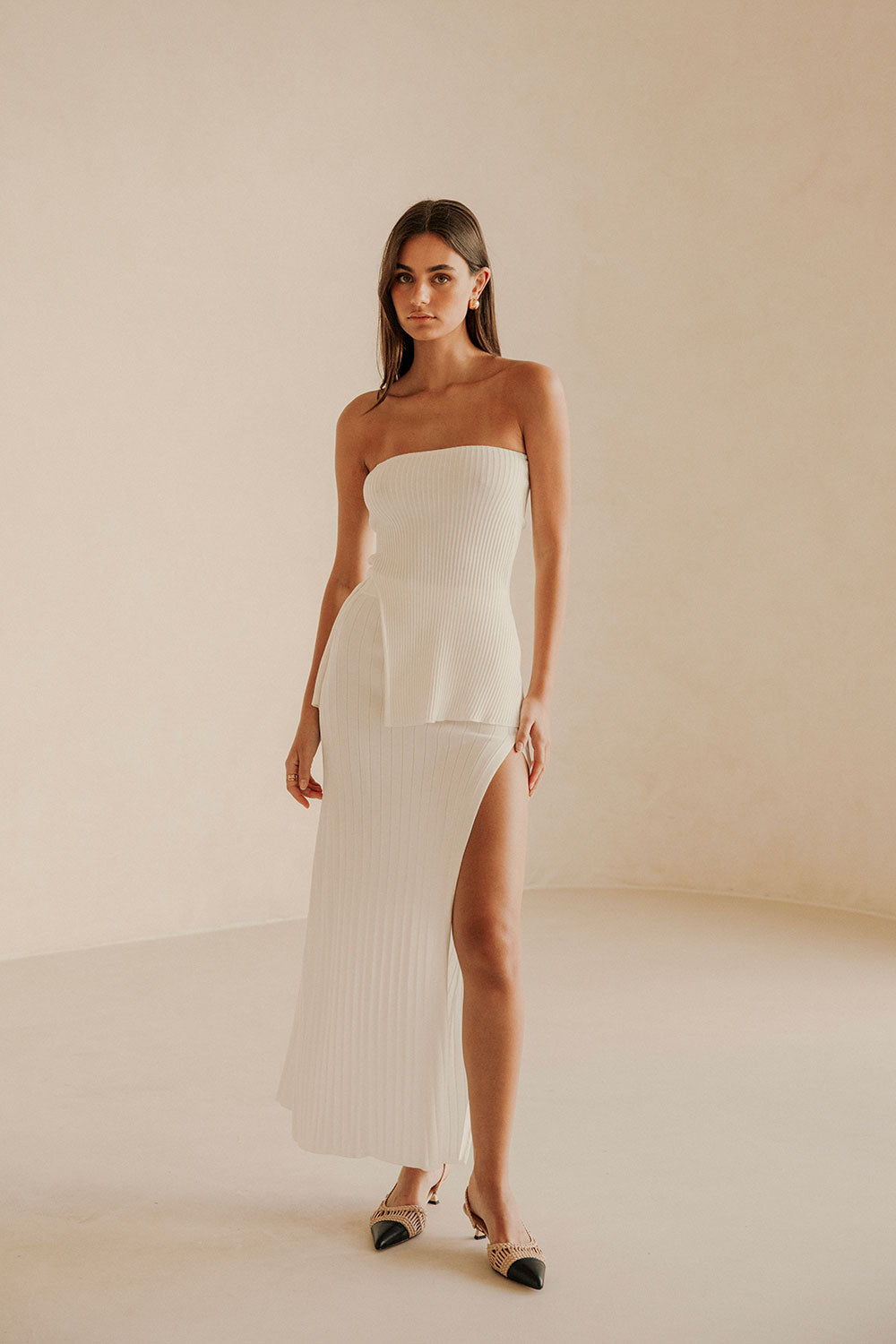 Exclusively Designed White Textured Mini Pleated Strapless Saria Top
