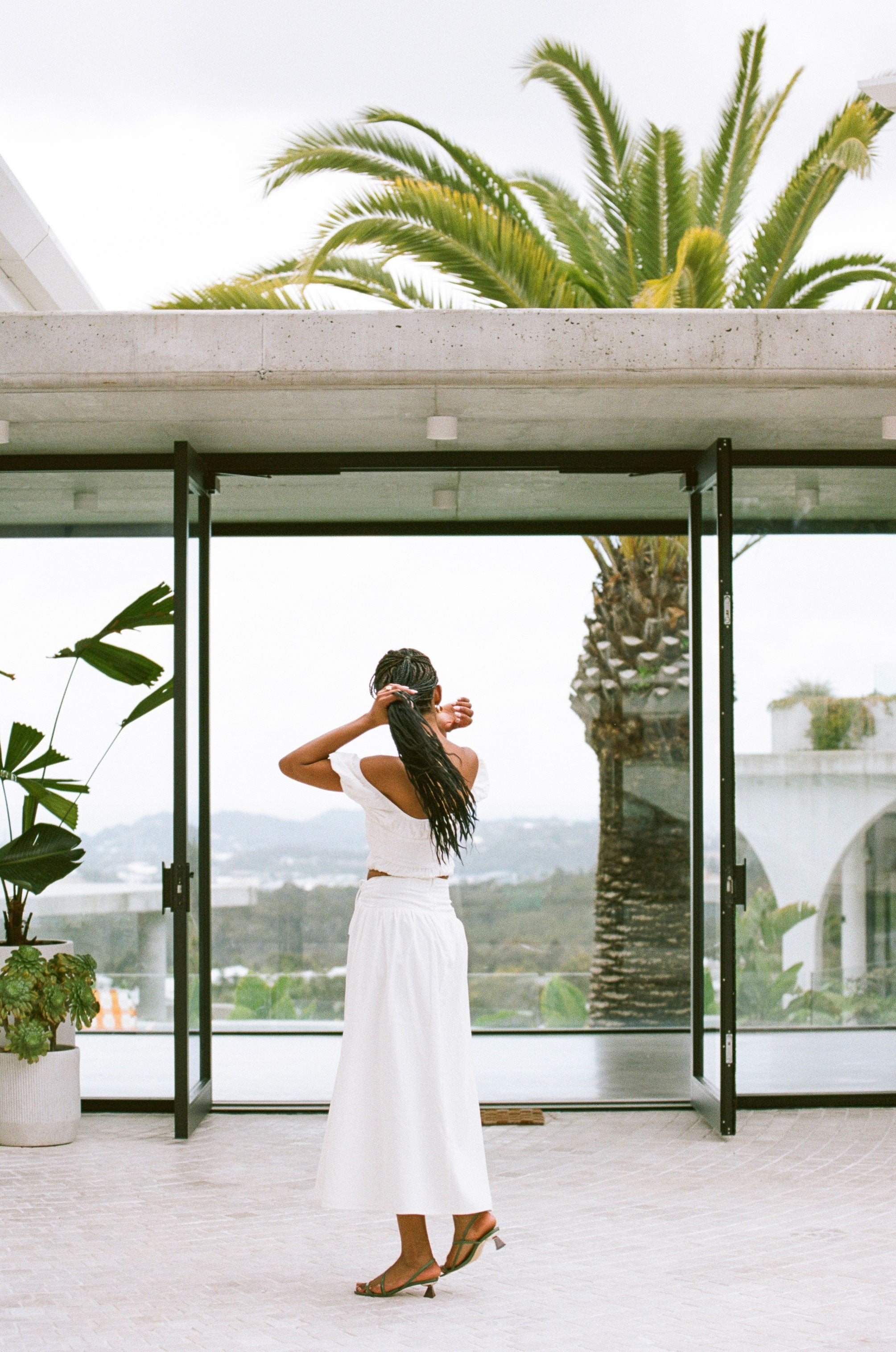 Exquisite White Dahana Midi Cotton Skirt for Fashion - Forward Individuals