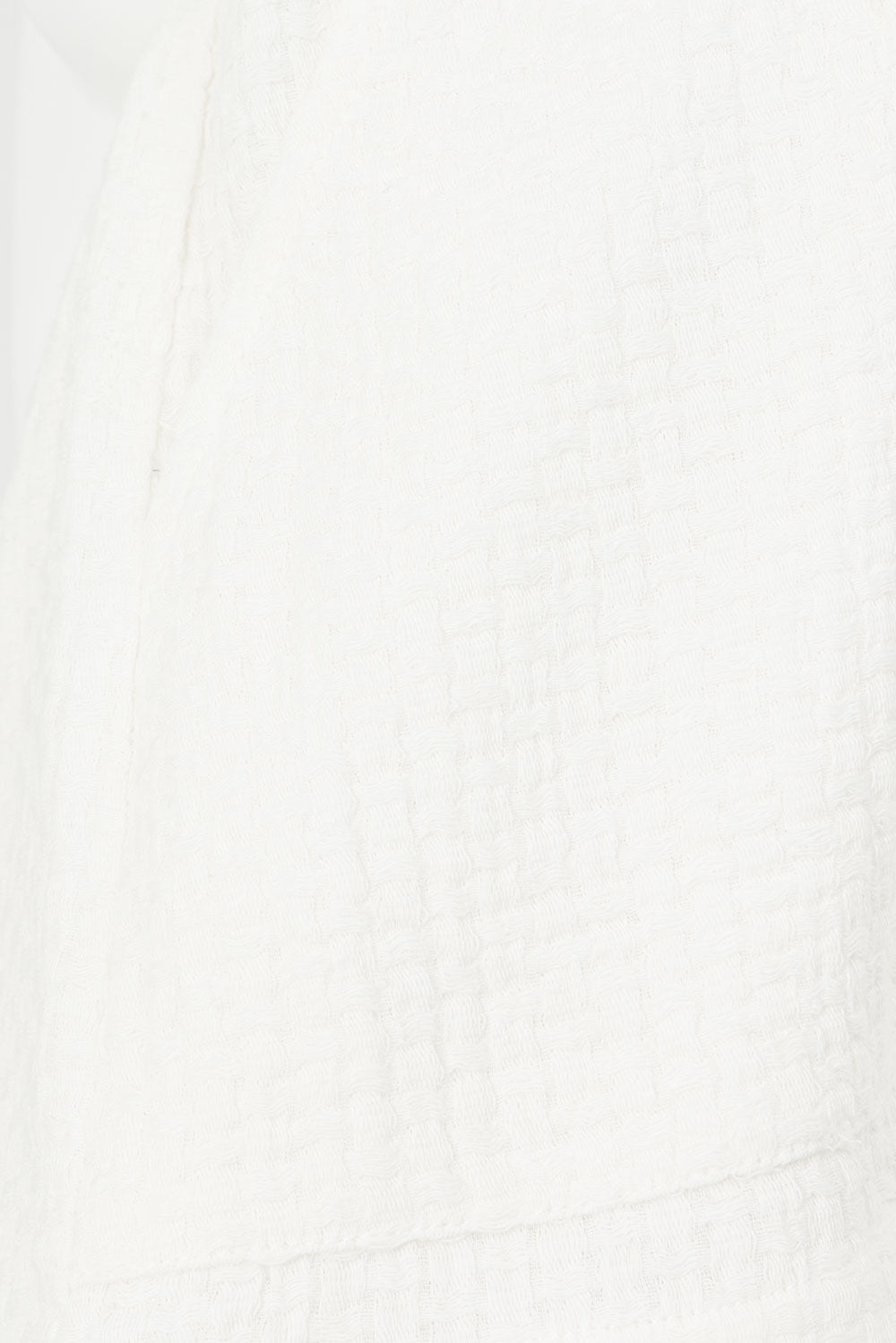 Exclusive Sampling - Zoriah Style Shorts for Fashion Enthusiasts