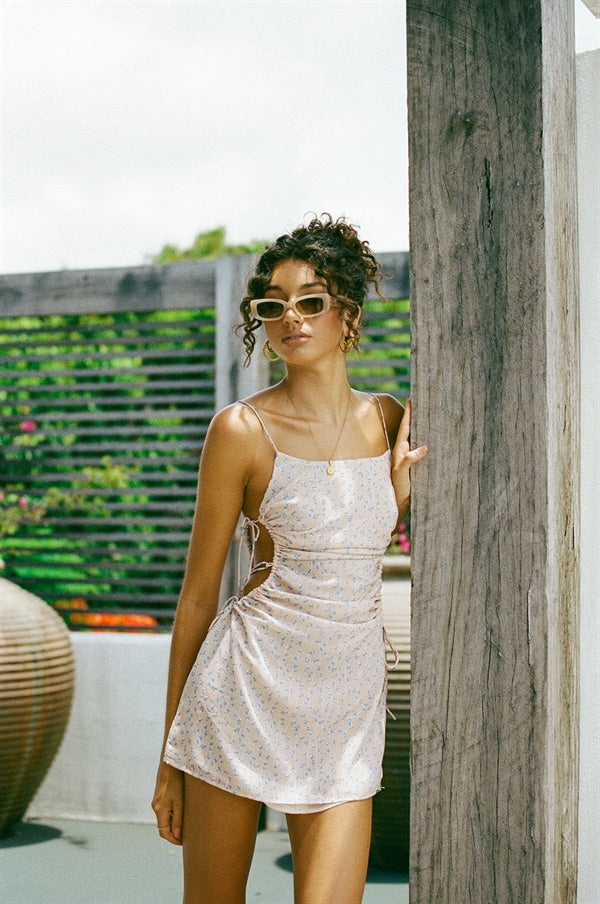 Unique Bluebell Nara Sample Dress - Ideal for Fashion Lovers