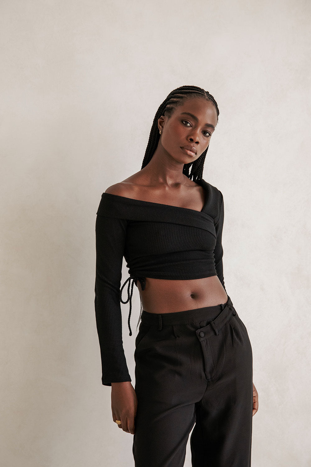 Stylish Black Asymmetric Off - Shoulder Chelsie Top