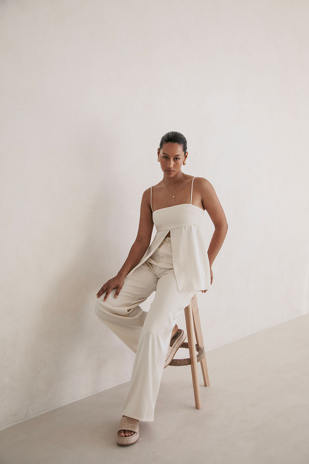 Ivory Silky High - Waisted Relaxed - Fit Xandra Women's Pants