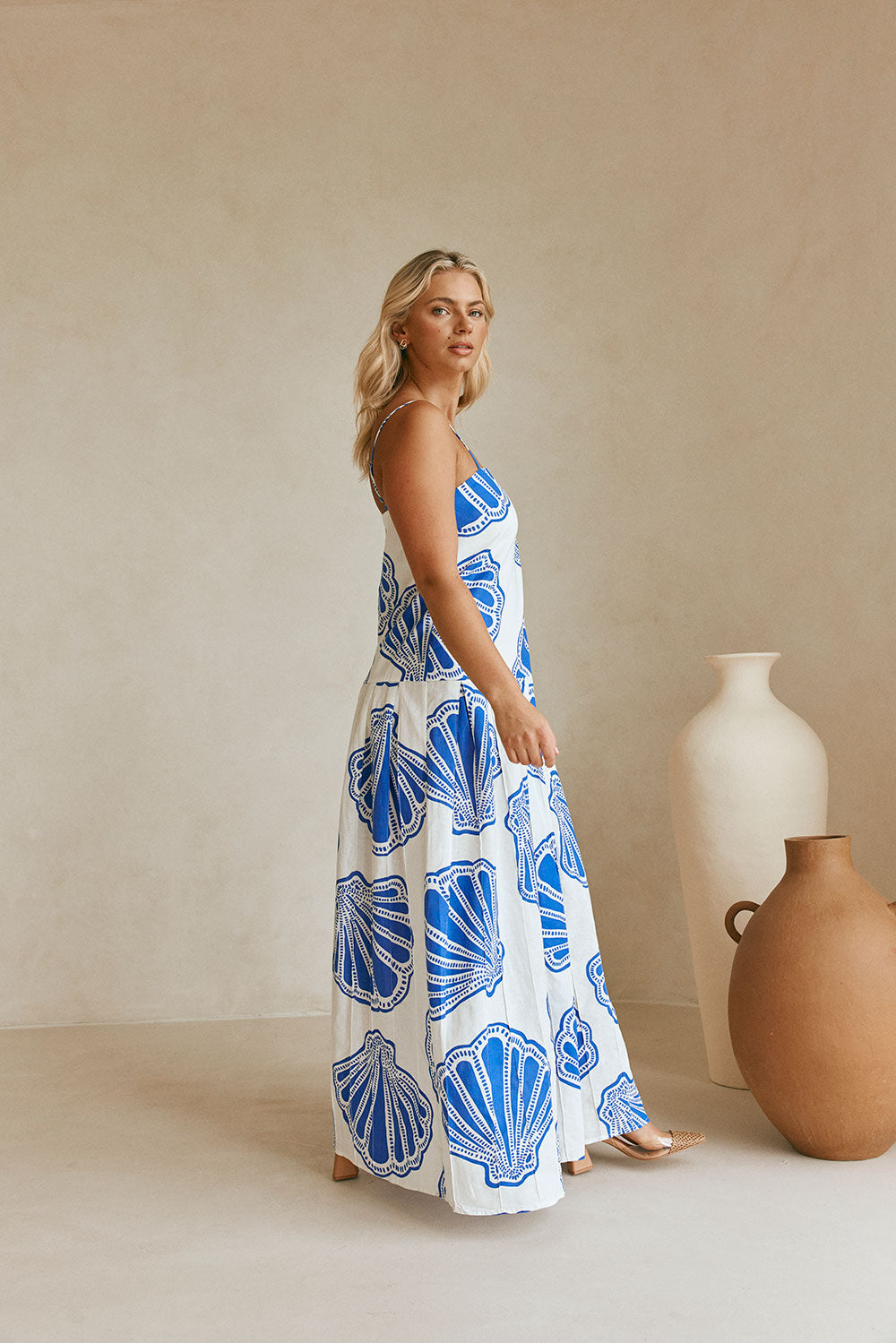 Unique Seashell Bette Sample Dress for Fashion Lovers