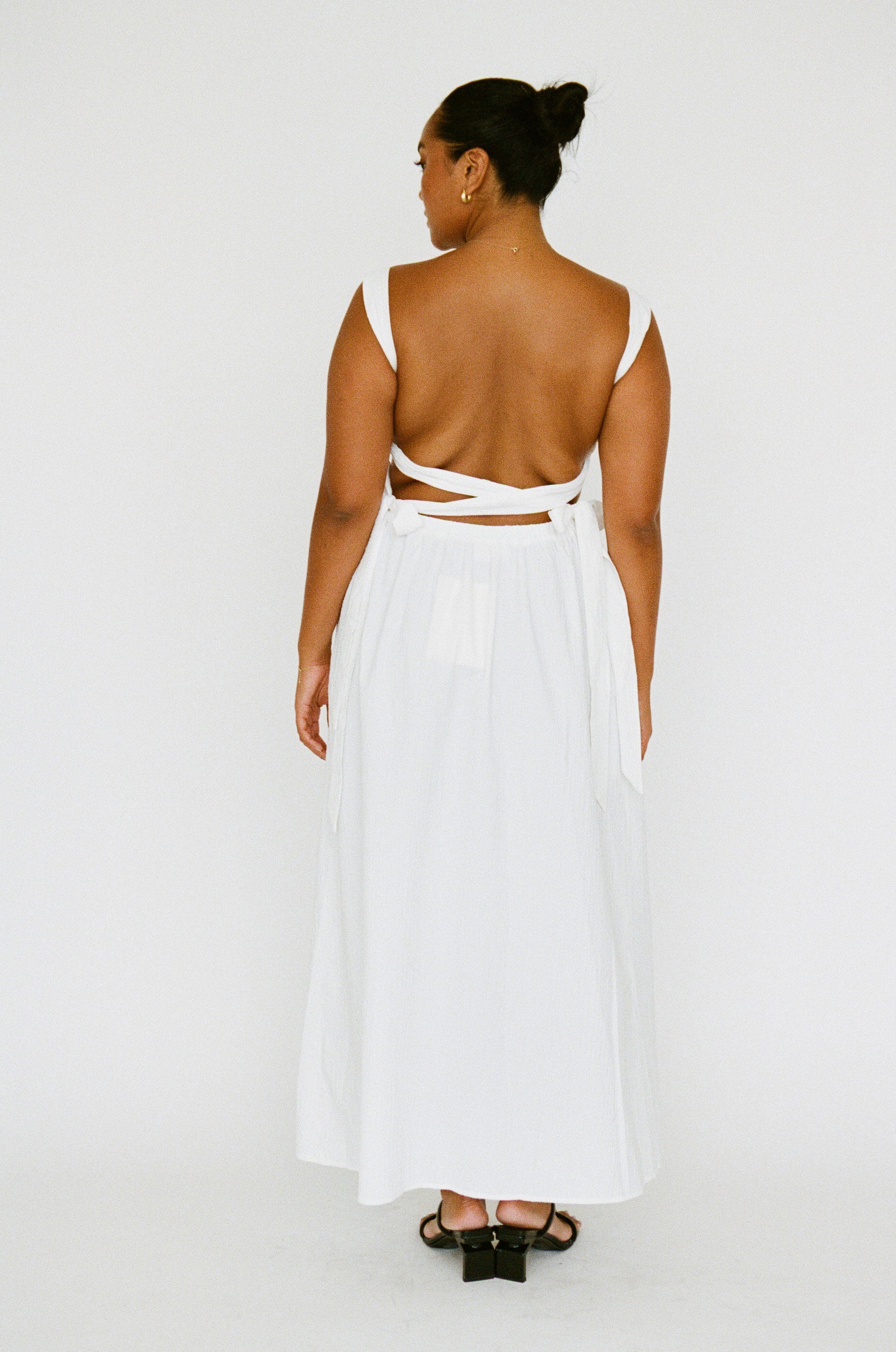 Exclusive Sabo-Designed White Lightweight Midi Akayla Dress