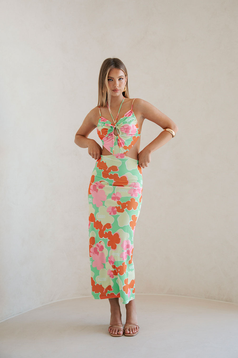 Summer-Inspired Backless Women's Misty Floral Mela Dress for Vacation