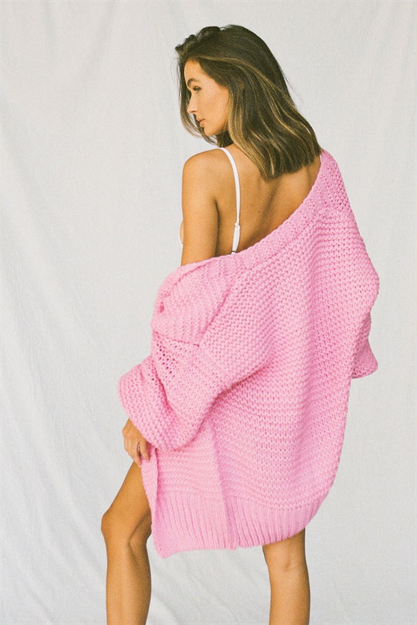 Stylish Pink Chunky Panama Knitted Cardigan - A Fashionable Sample Piece