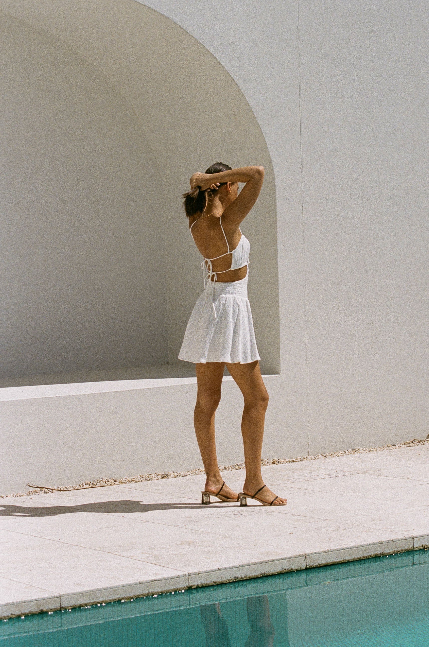 Elegant Fresh White Backless Elana Cotton Dress