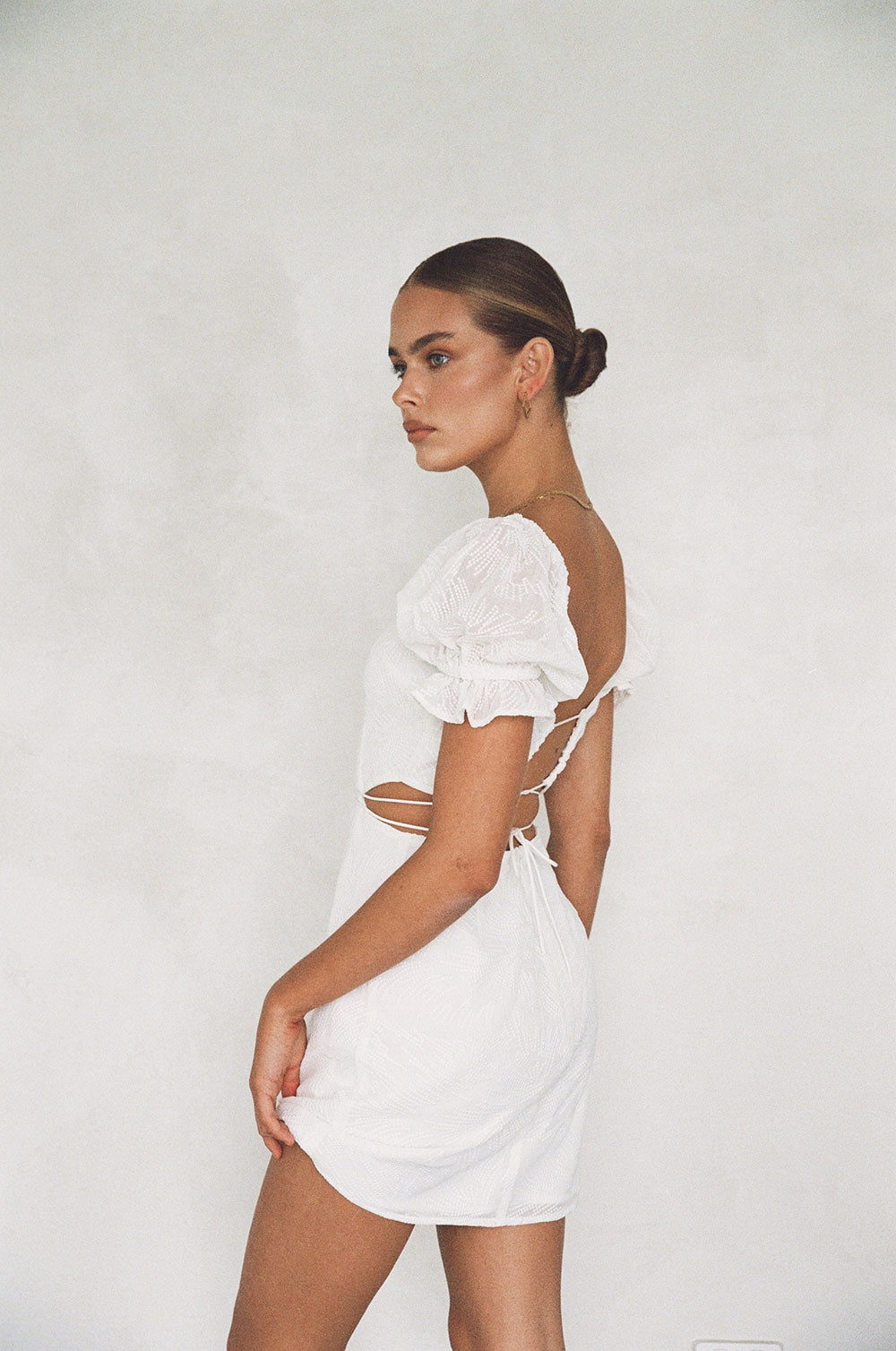 Exquisite Elisa White Embroidered Backless Bridal Dress