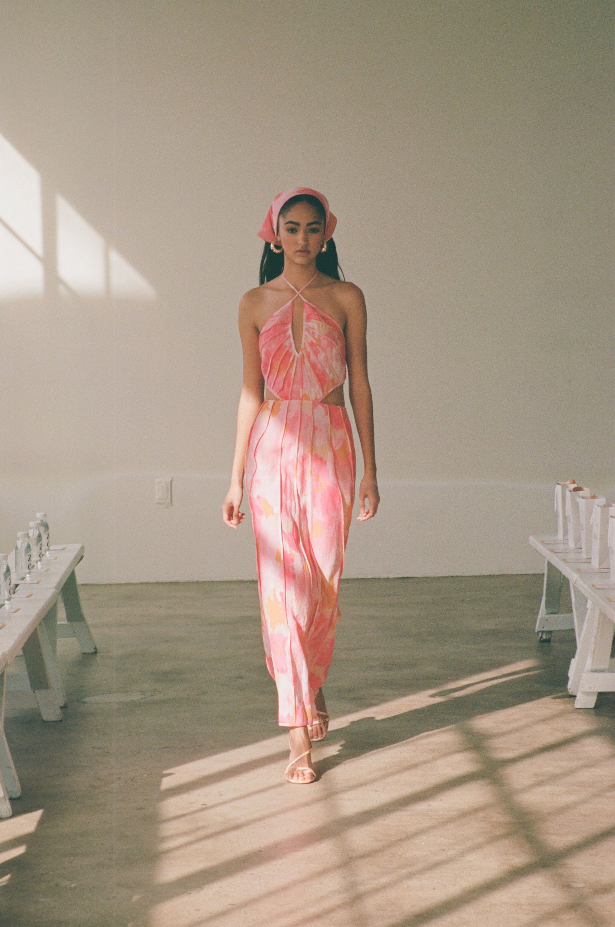 Stylish Pink Gerbera Tallulah Midi Dress - Sample Piece