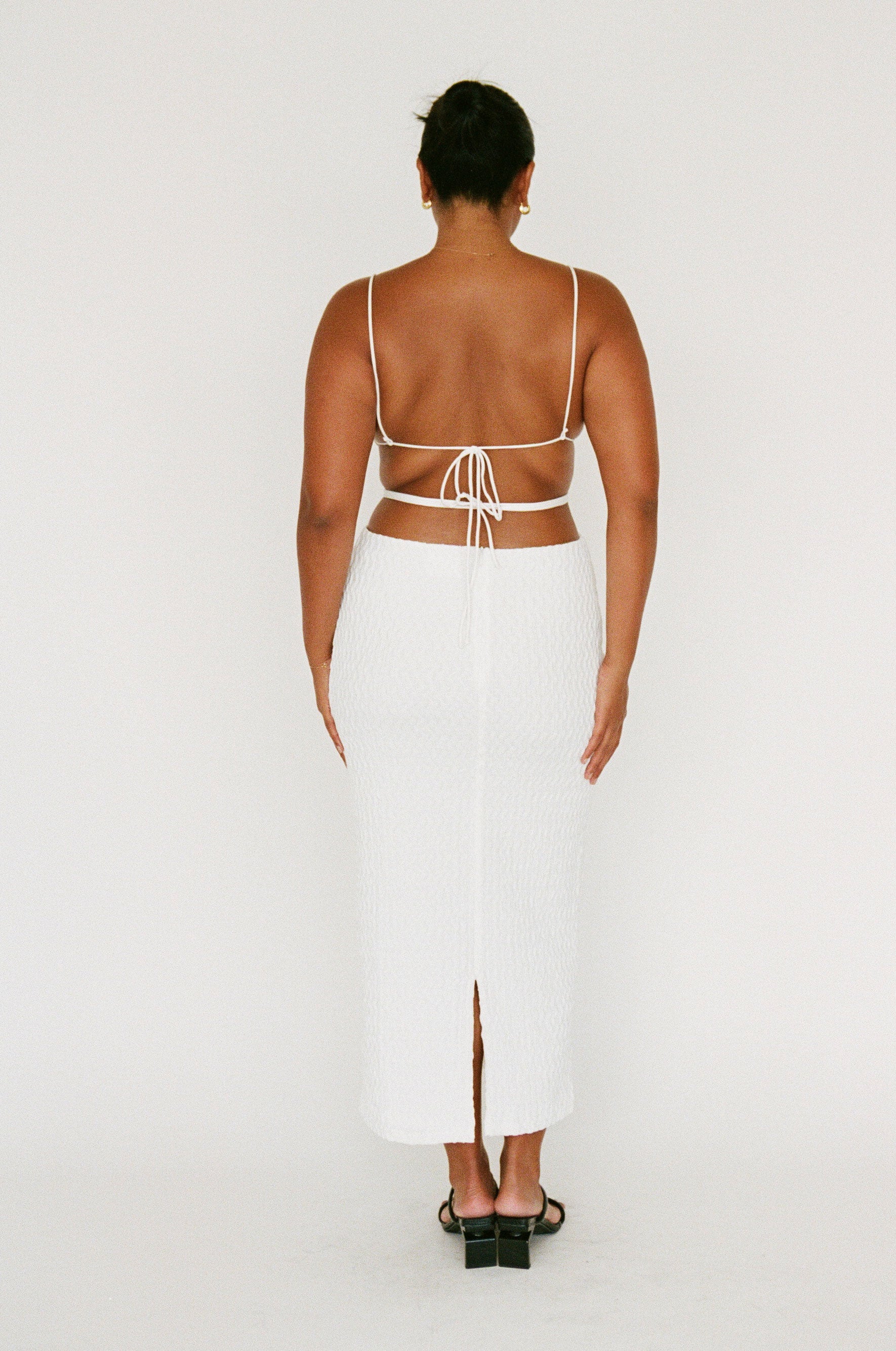 Sabo Exclusive Backless Celestia Midi Dress for Date Night