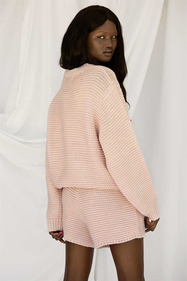 Pink Chunky Knit Noelle Shorts - A Fashionable Women's Bottom Wear